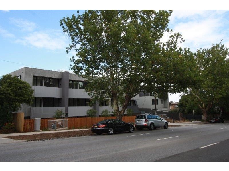 G07/402-404 Dandenong Road, Caulfield North VIC 3161
