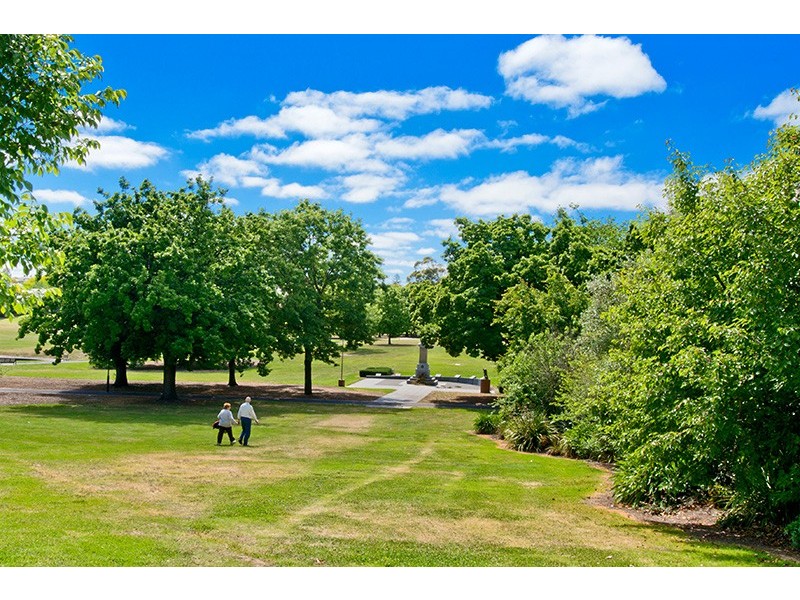 1/25 Nelson Road, Box Hill VIC 3128