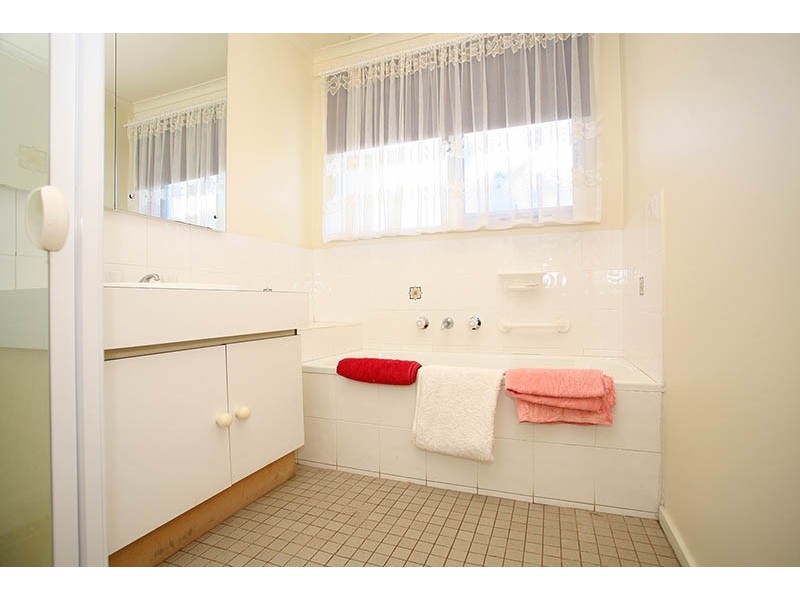 19 Mockridge Street, Wantirna South VIC 3152