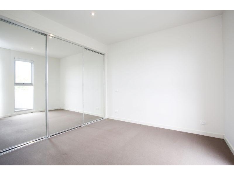 206/1 Mackie Road, Bentleigh East VIC 3165