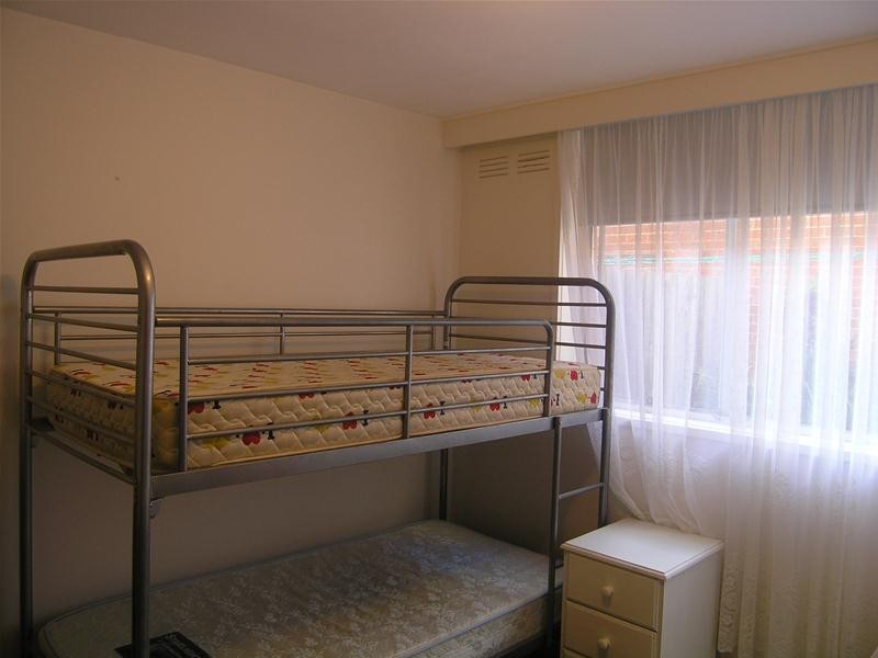 4/79 Cavanagh Street, Cheltenham VIC 3192