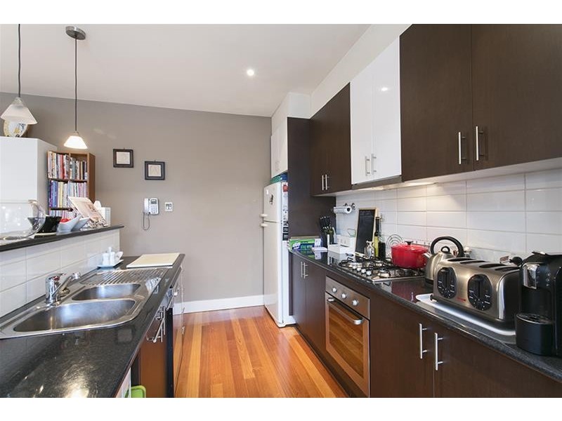 4/3 Phillip Street, Mentone VIC 3194