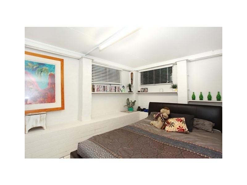 236 Broadwater Road, Mansfield QLD 4122