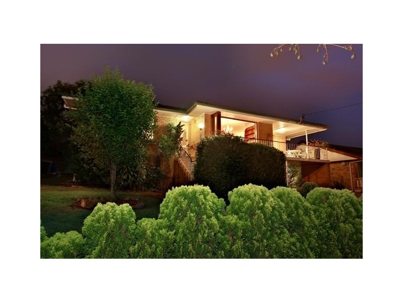 236 Broadwater Road, Mansfield QLD 4122