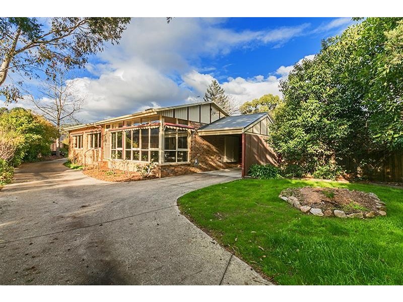 1/19 Bungalook  Road, Bayswater North VIC 3153