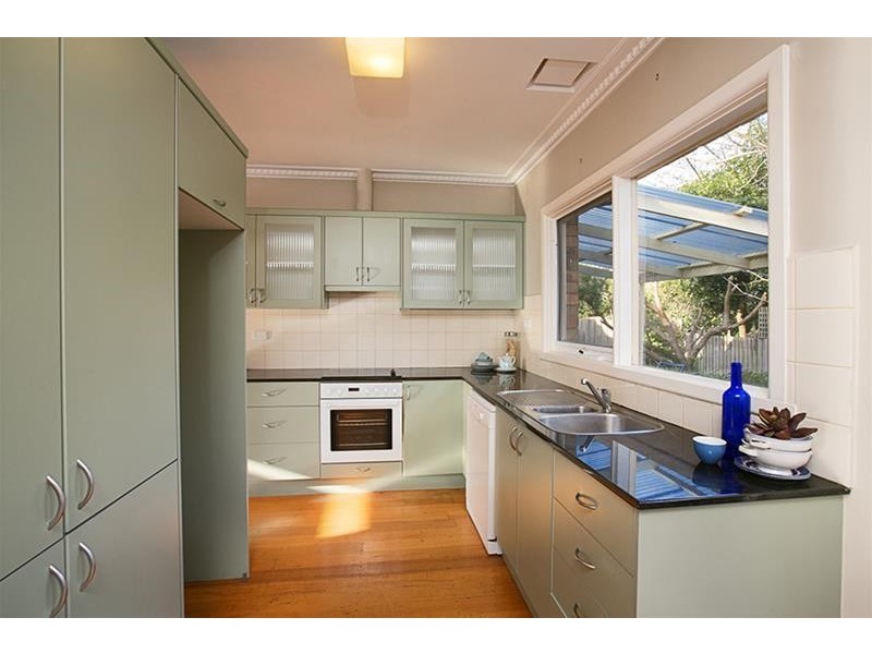 1/19 Bungalook  Road, Bayswater North VIC 3153