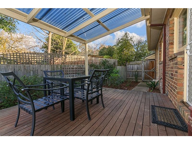 1/19 Bungalook  Road, Bayswater North VIC 3153