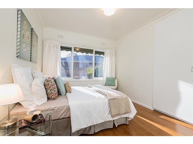 1/19 Bungalook  Road, Bayswater North VIC 3153