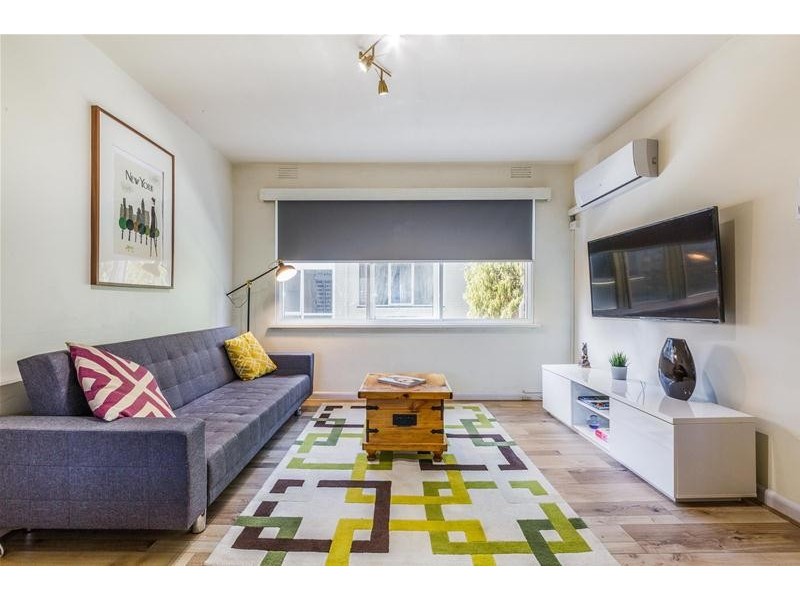 5/17 Oak Grove, St Kilda East VIC 3183