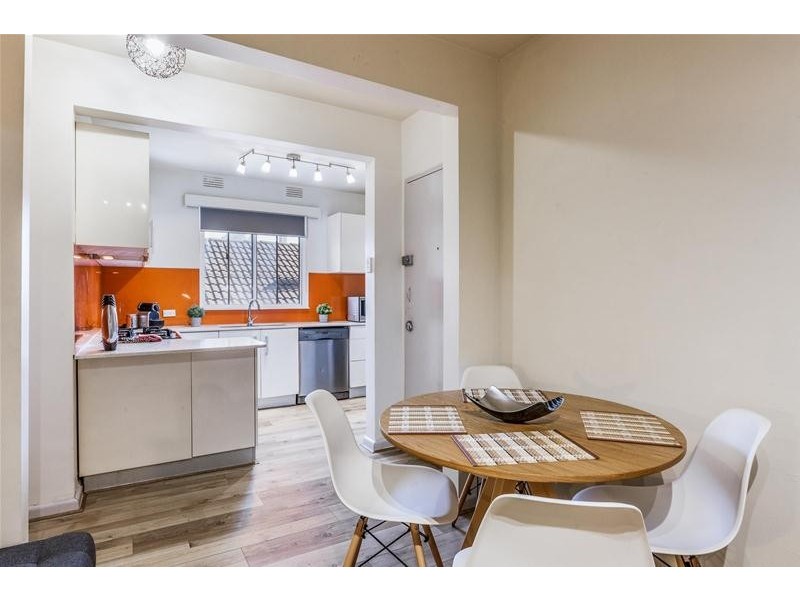 5/17 Oak Grove, St Kilda East VIC 3183