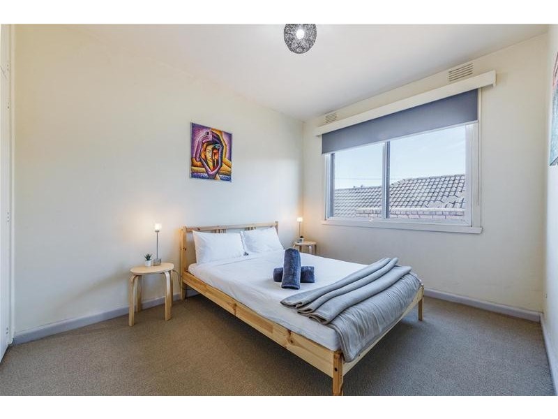 5/17 Oak Grove, St Kilda East VIC 3183