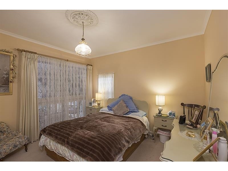 17 Bowen Avenue, The Basin VIC 3154