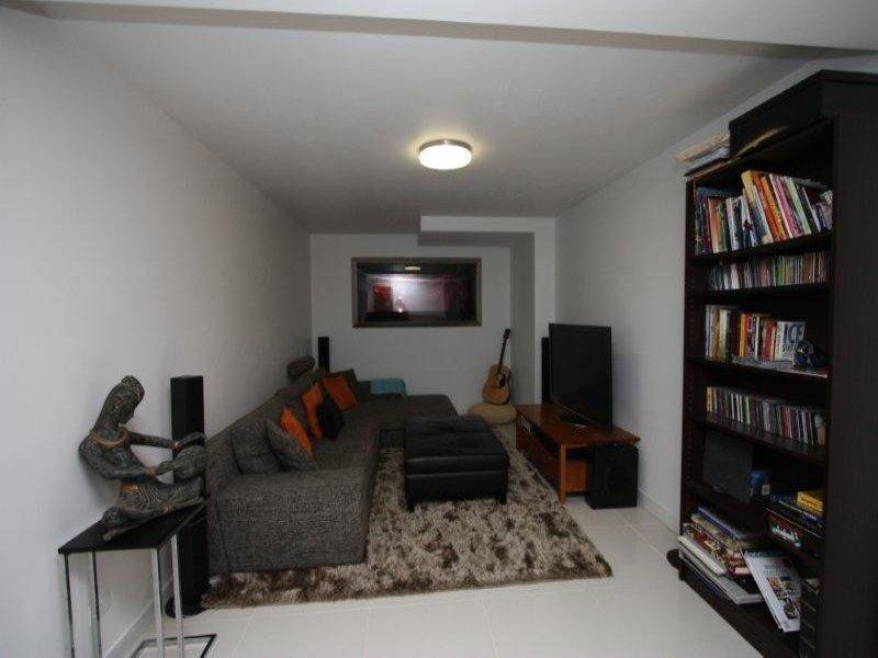 1/109 Asling Street, Brighton VIC 3186