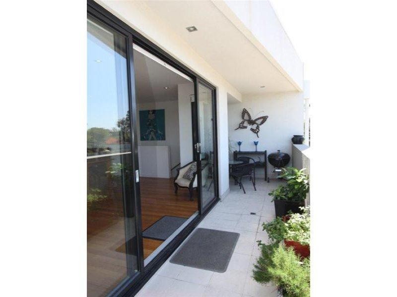 1/109 Asling Street, Brighton VIC 3186