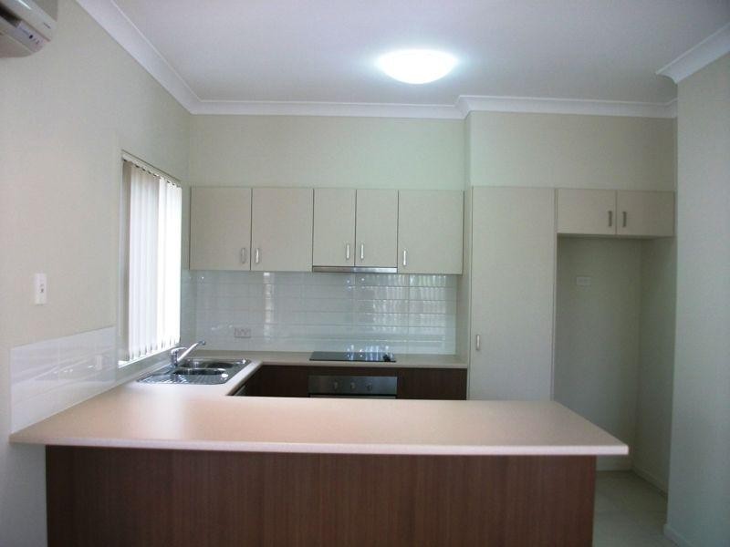 1/54-56 River Hill Road, Eagleby QLD 4207