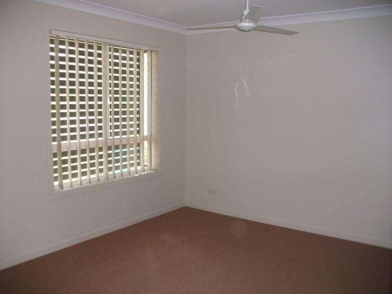 1/54-56 River Hill Road, Eagleby QLD 4207