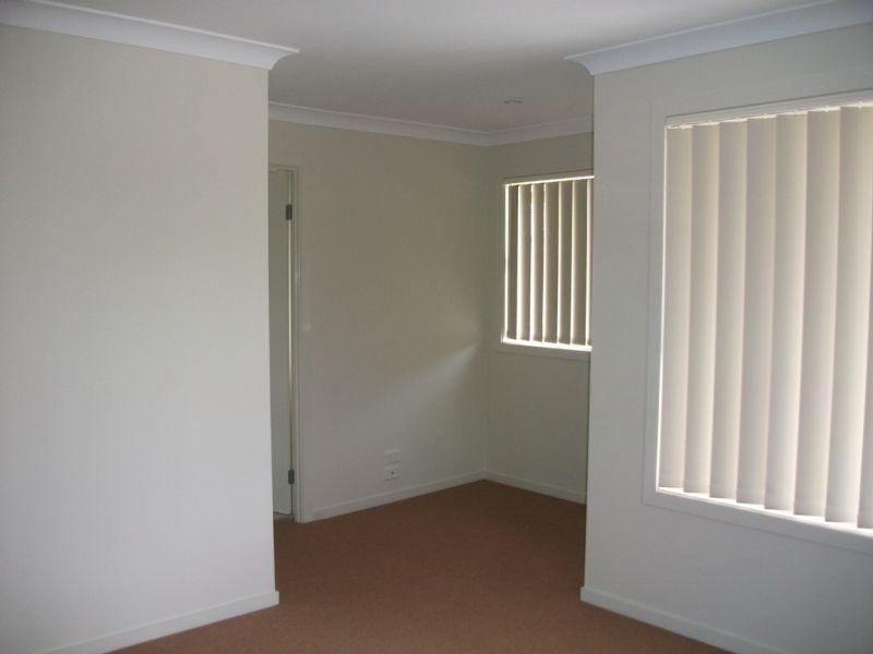 1/54-56 River Hill Road, Eagleby QLD 4207