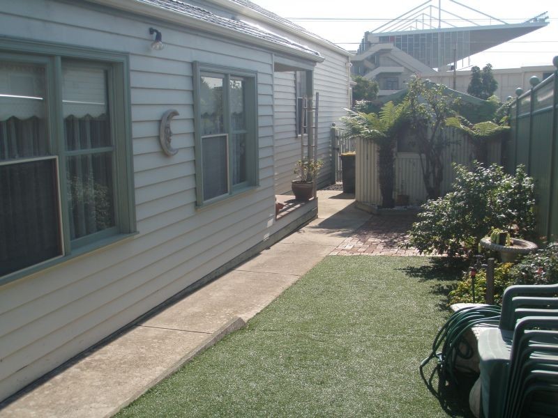 66 Dean Street, Ascot Vale VIC 3032