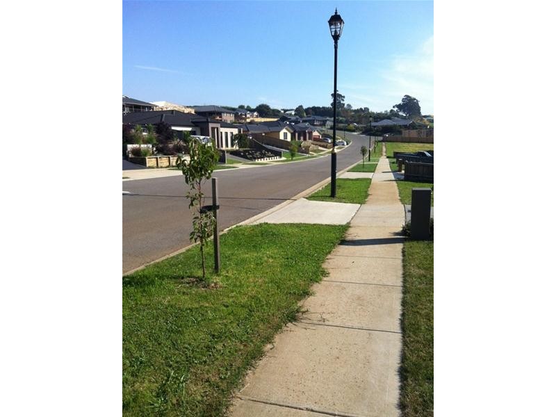 48 Grange Crescent, Warragul VIC 3820