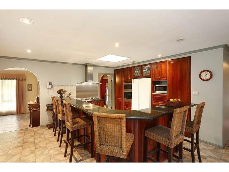 377 Mount Dandenong Road, Croydon VIC 3136