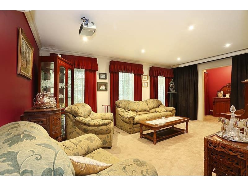 377 Mount Dandenong Road, Croydon VIC 3136