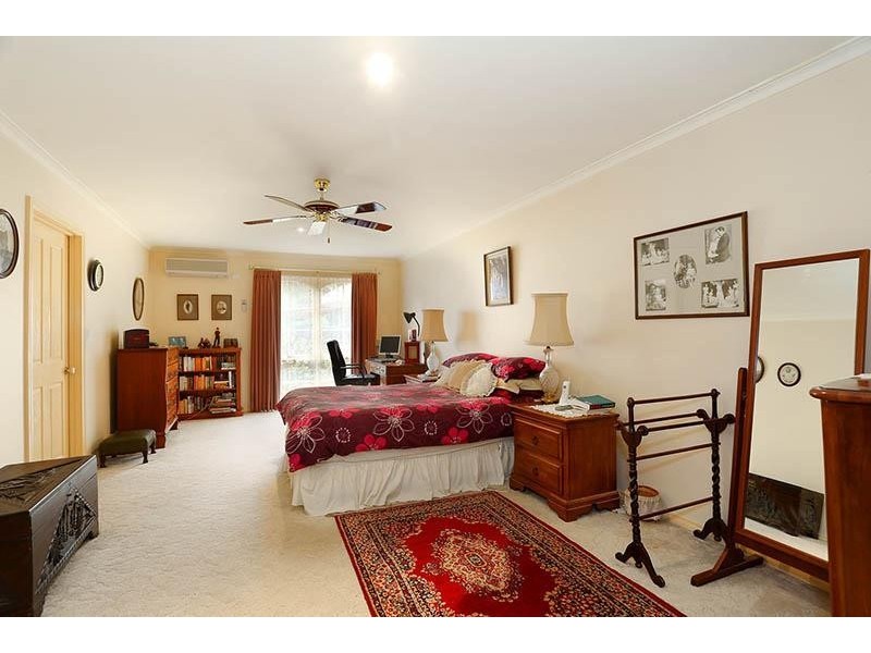 377 Mount Dandenong Road, Croydon VIC 3136