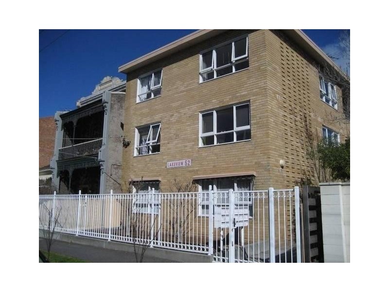 4/52 Canterbury Road, Middle Park VIC 3206