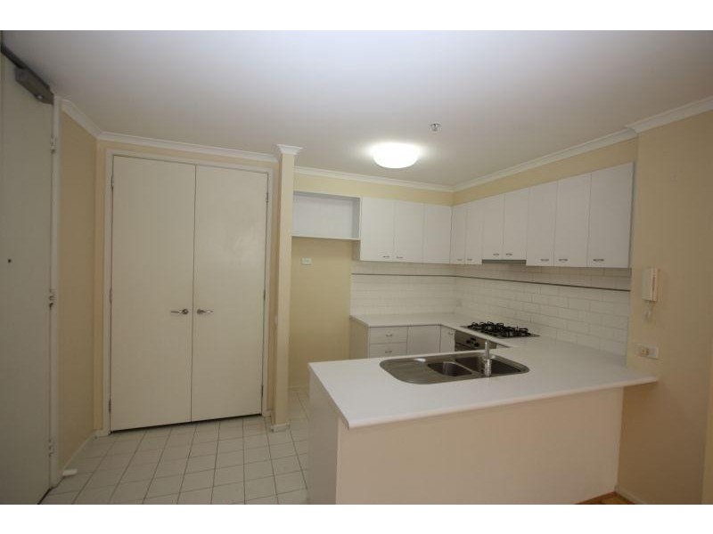 37/63 Dorcas Street, South Melbourne VIC 3205