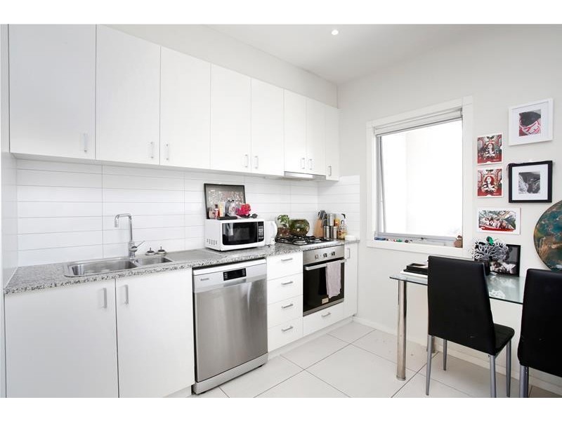 2/422 Station Street, Bonbeach VIC 3196