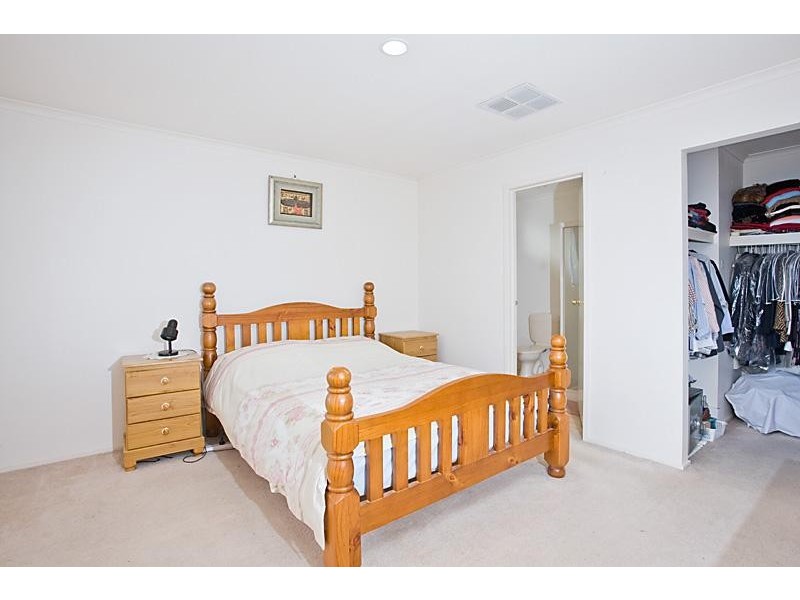 51 Fairway Drive, Rowville VIC 3178