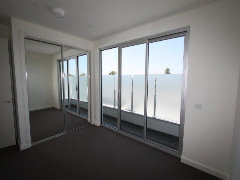 7 Brighton Road, St Kilda VIC 3182