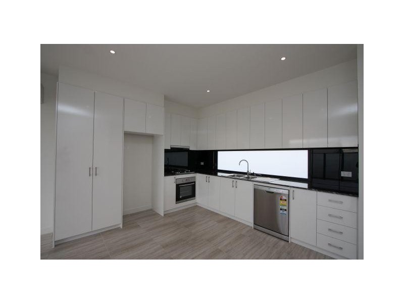 2/421 Station Street, Bonbeach VIC 3196