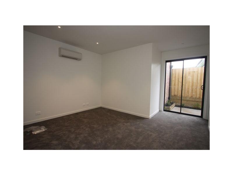 2/421 Station Street, Bonbeach VIC 3196