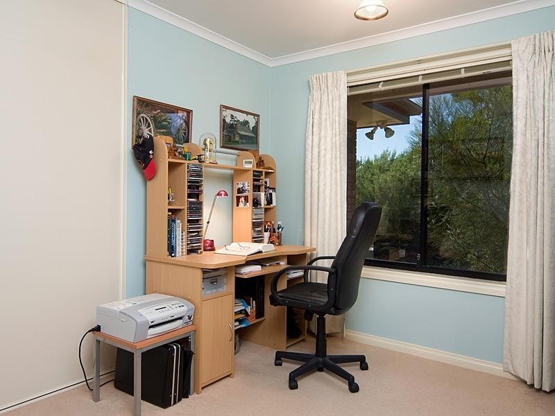 61 Parker Avenue, Strathalbyn SA 5255