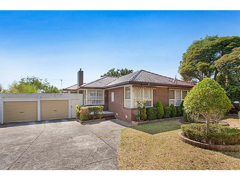 17 Helen Road, Ferntree Gully VIC 3156