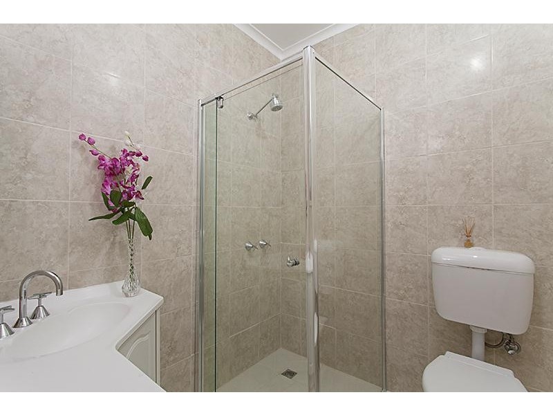 17 Helen Road, Ferntree Gully VIC 3156