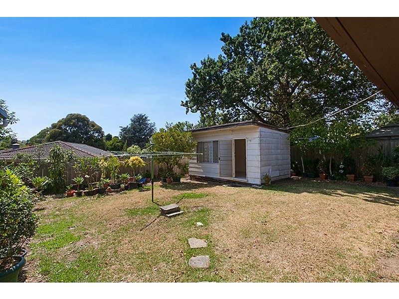 17 Helen Road, Ferntree Gully VIC 3156