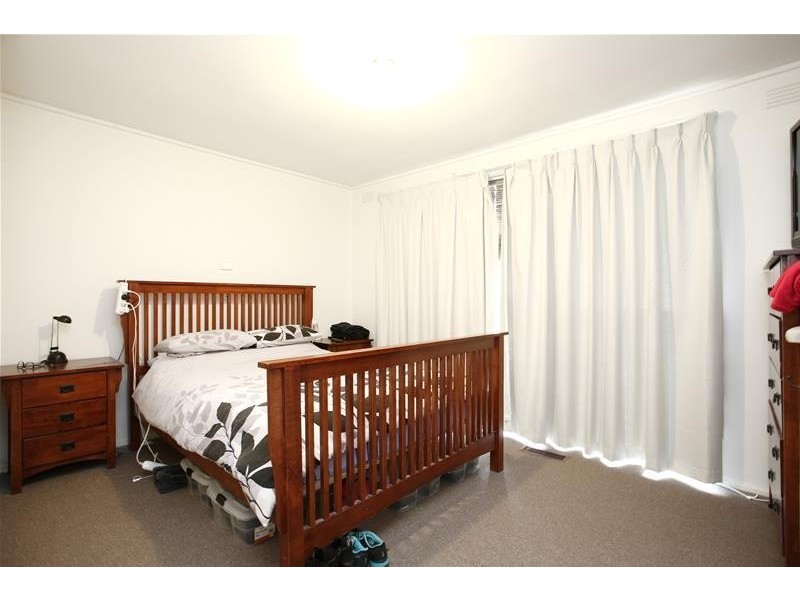 15 Berberis Crescent, Frankston VIC 3199