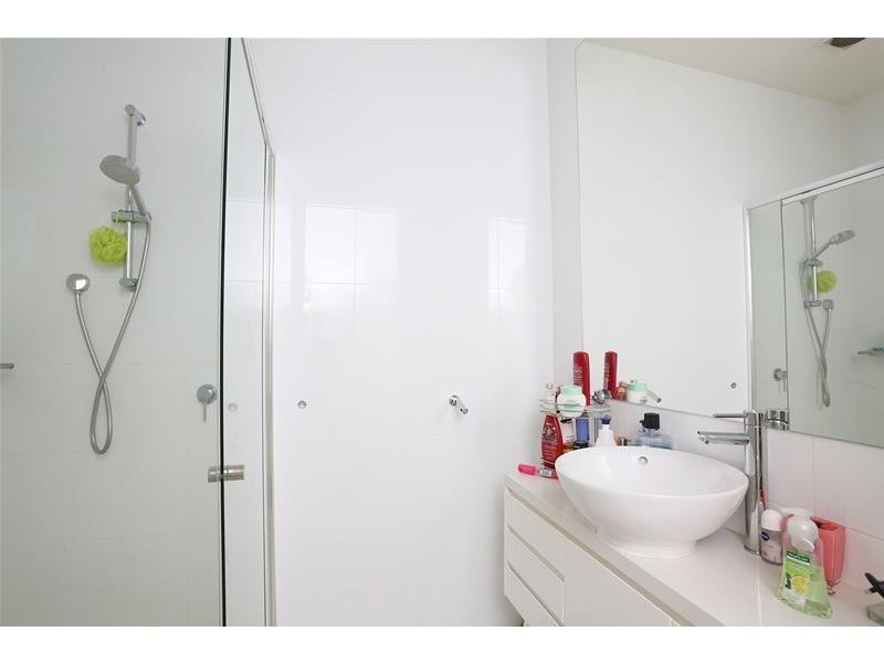 402/7 Brighton  Road, St Kilda VIC 3182