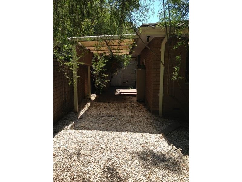 24/83A Lincoln Road, Croydon VIC 3136