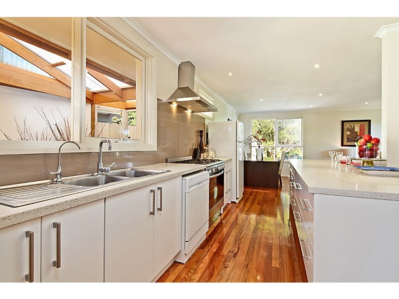 27 Brendale Avenue, Blackburn North VIC 3130