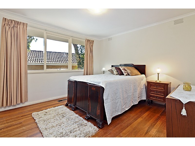 27 Brendale Avenue, Blackburn North VIC 3130