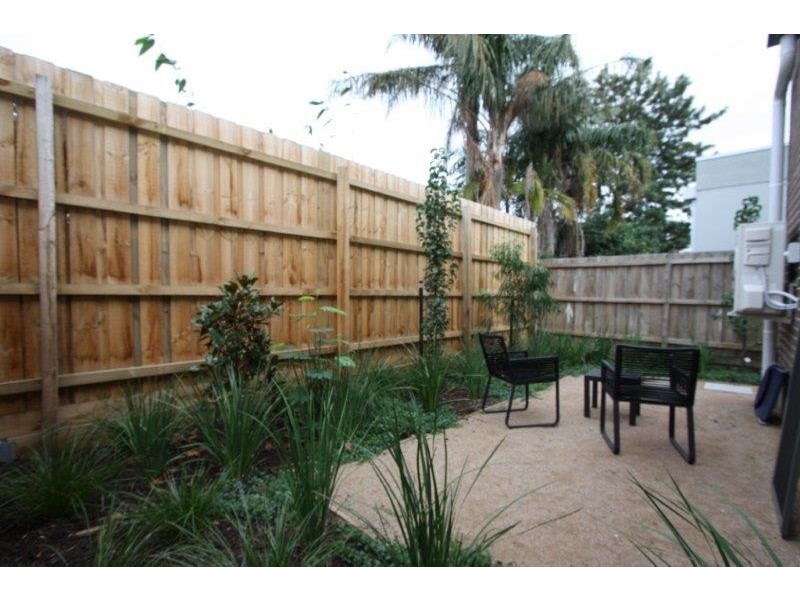 G10/402-404 Dandenong Road, Caulfield North VIC 3161