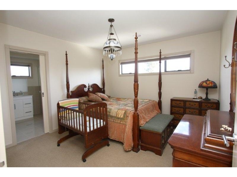 1/17 Graham Road, Patterson Lakes VIC 3197