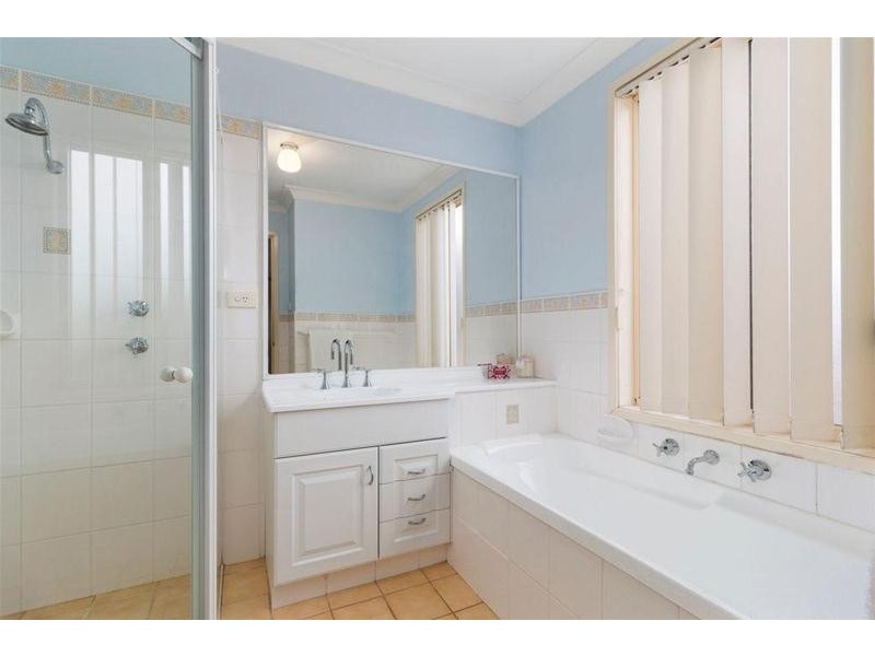 17 Andrews Circuit, Horningsea Park NSW 2171