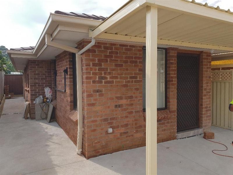 8A Raphael Street, Greenfield Park NSW 2176