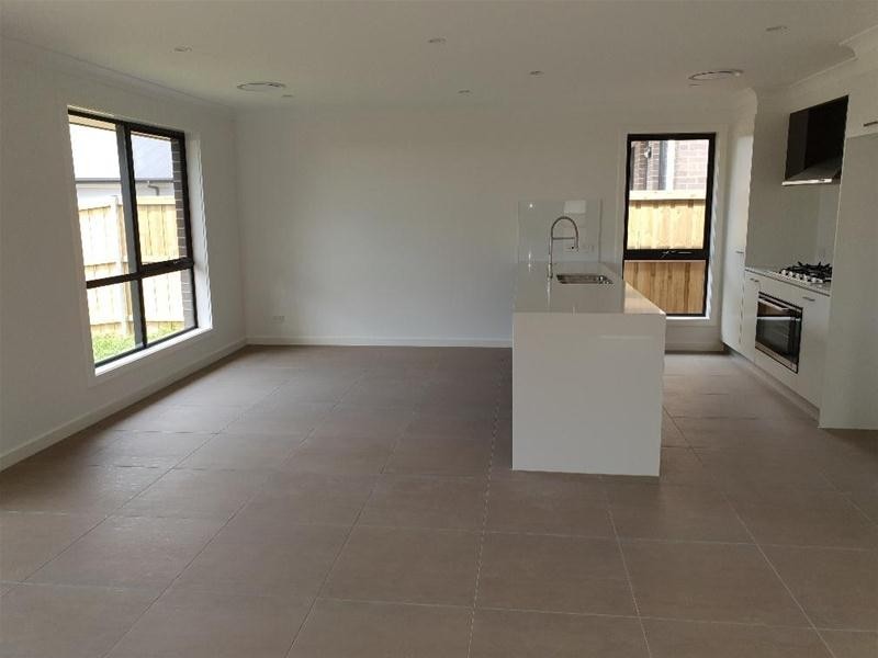 22 Bywaters Drive, Catherine Field NSW 2557