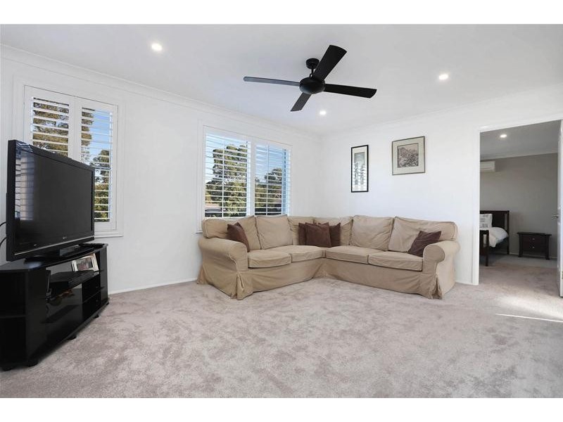 8 Cayley Place, Horningsea Park NSW 2171