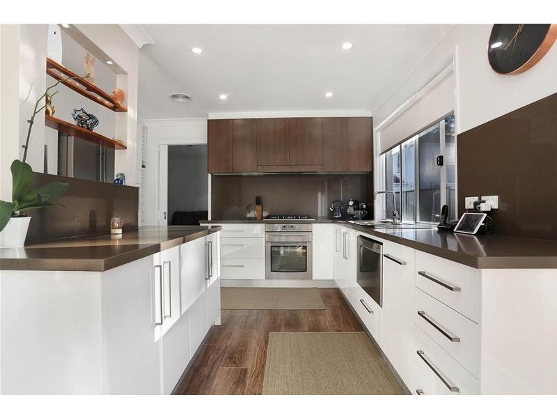 8 Cayley Place, Horningsea Park NSW 2171