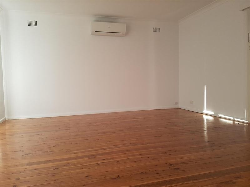 10 Hitter Avenue, Casula NSW 2170